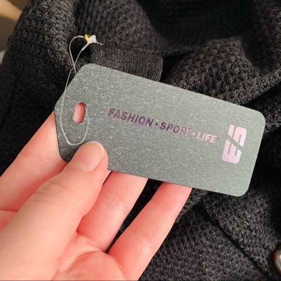 NWT 💎 Black Knitted Button Over-the-Head Cardigan - Picture 7 of 9